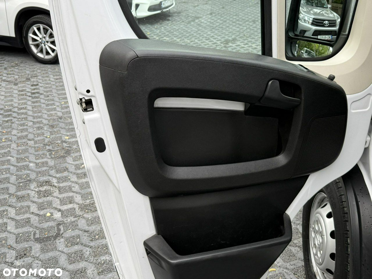 Opel Movano - 11