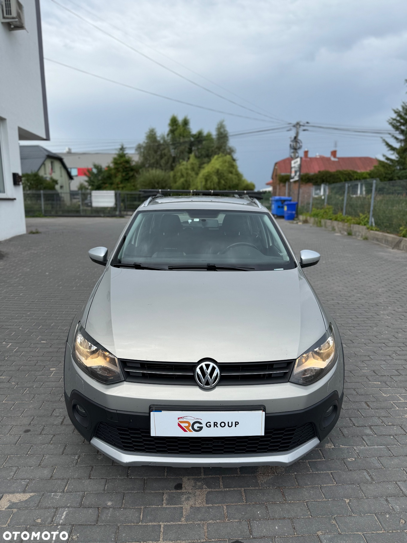 Volkswagen Polo - 2