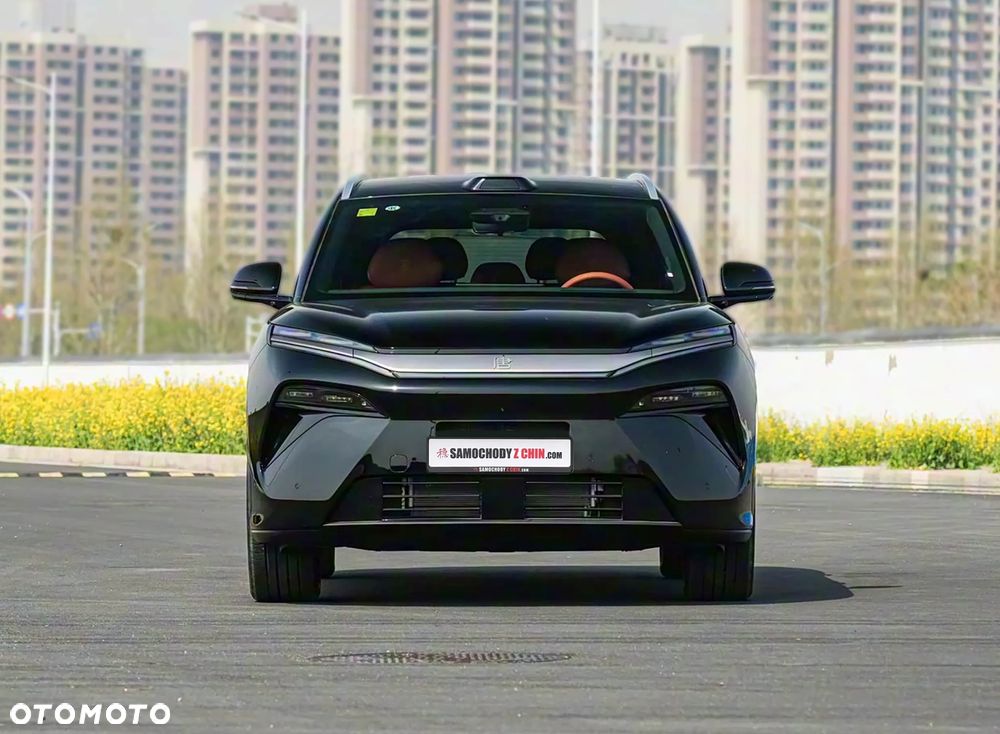 BYD Tang Flagship - 2