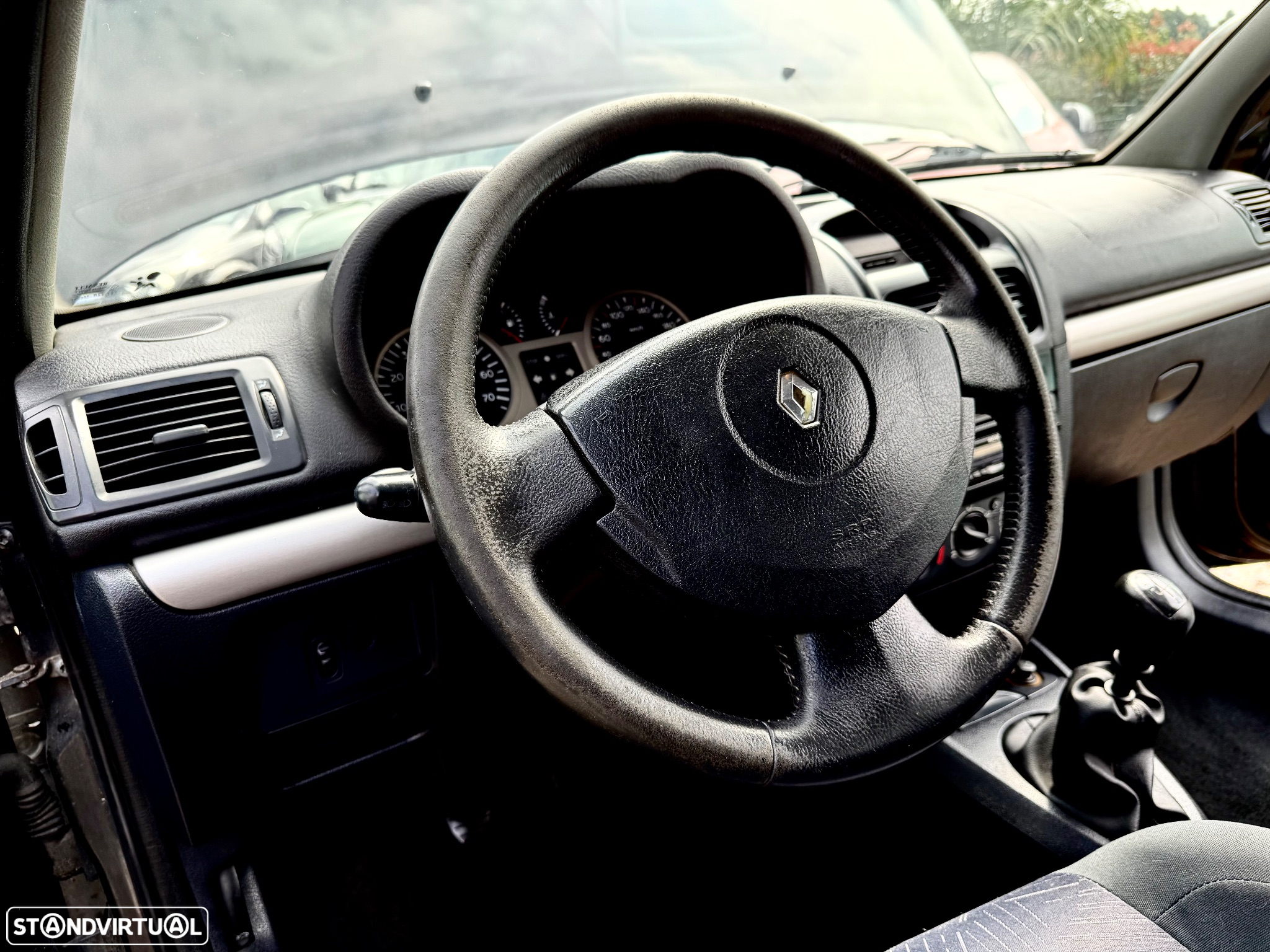Renault Clio 1.2 16V Dynamique - 35