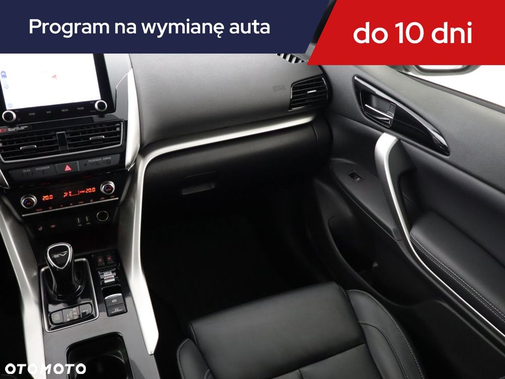 Mitsubishi Eclipse Cross - 10