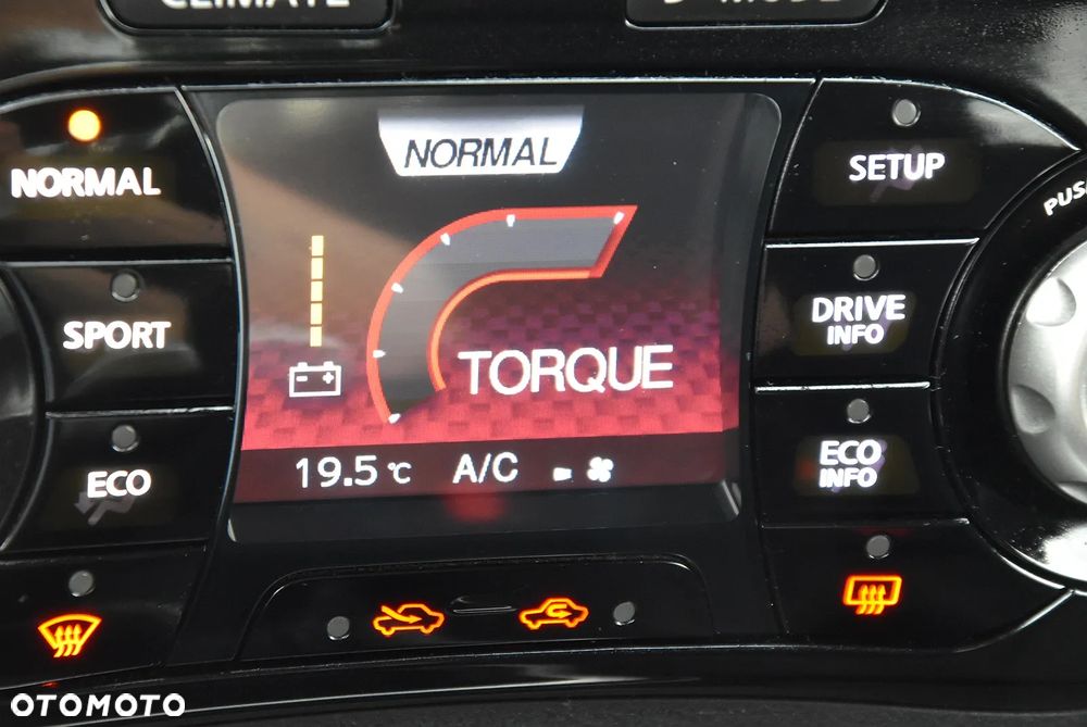 Nissan Juke - 34