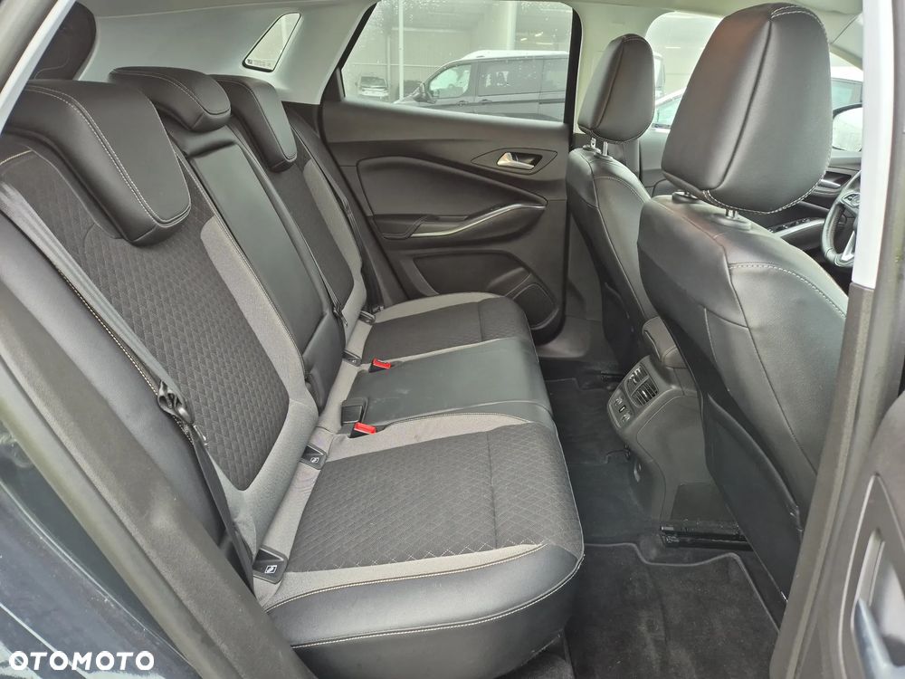 Opel Grandland X 1.2 Start/Stop Business INNOVATION - 7