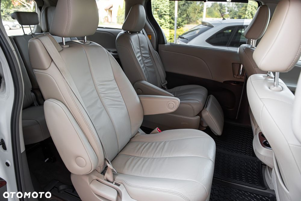 Toyota Sienna 3.5 V6 Limited AWD - 21