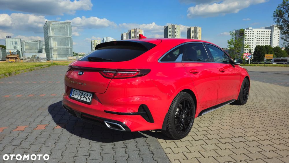 Kia ProCeed - 9