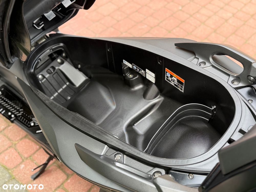 Honda NSS - 32