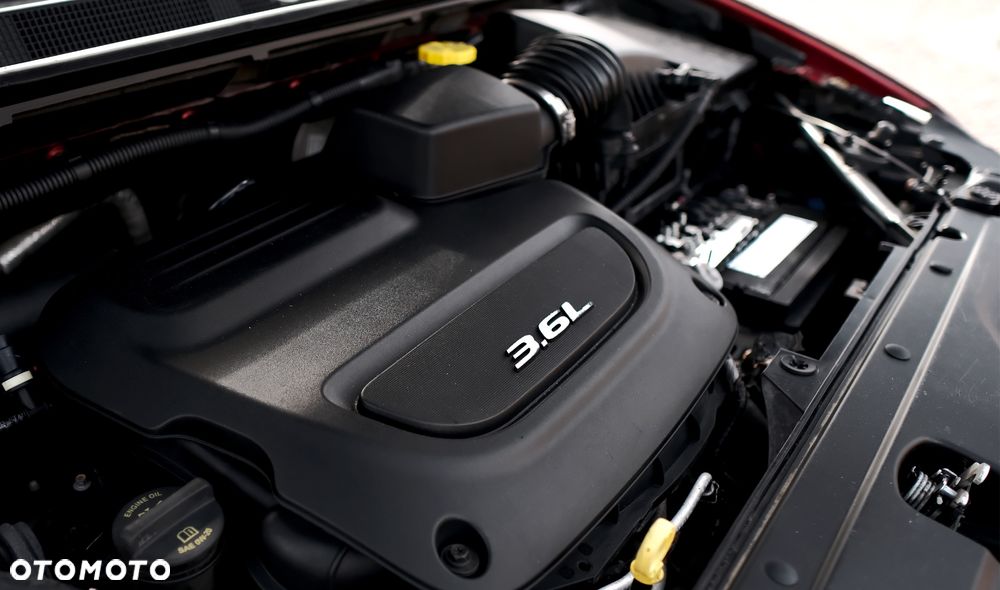 Chrysler Pacifica - 33