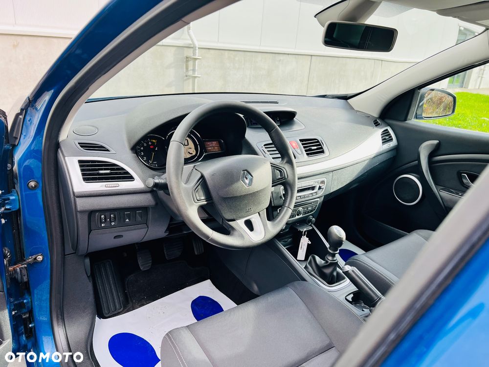 Renault Megane - 24