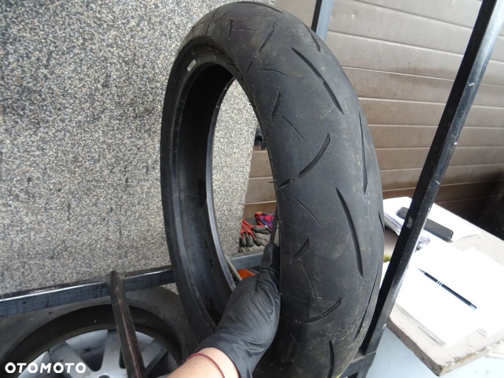 120/70/ZR17 58W Dunlop Sport Maxx Road Sport 2 - 2