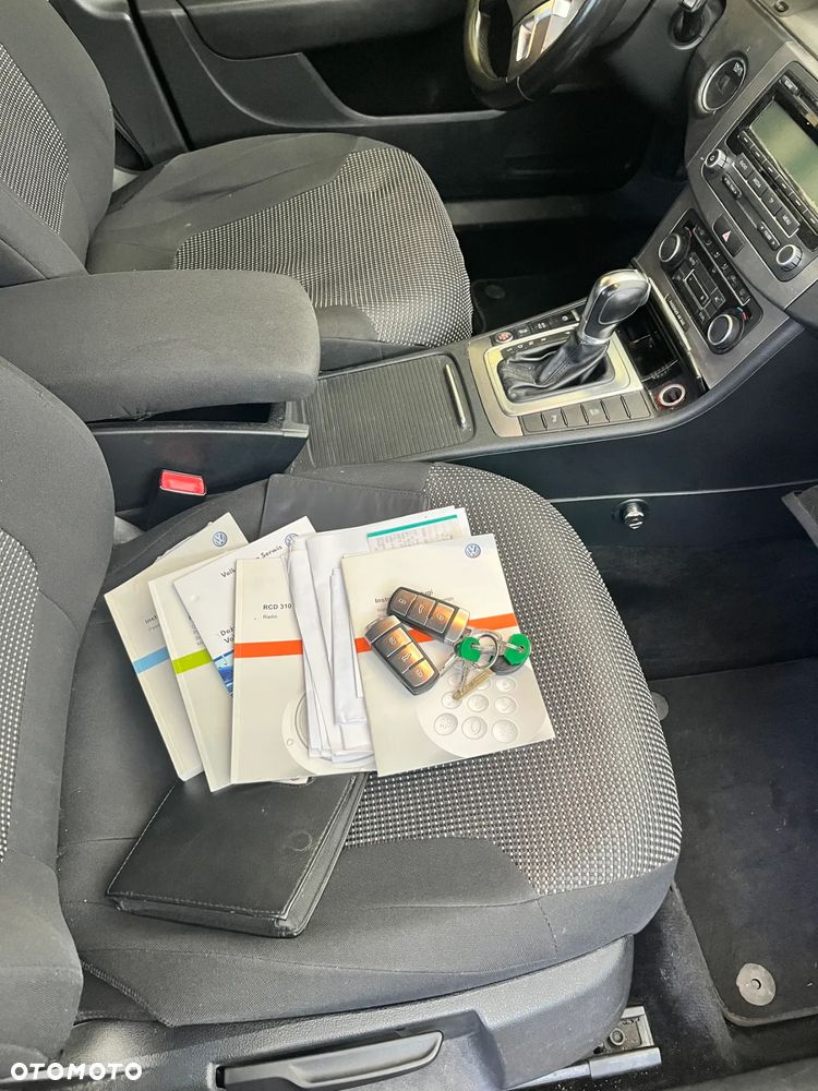 Volkswagen Passat 2.0 TDI Comfortline DSG - 5