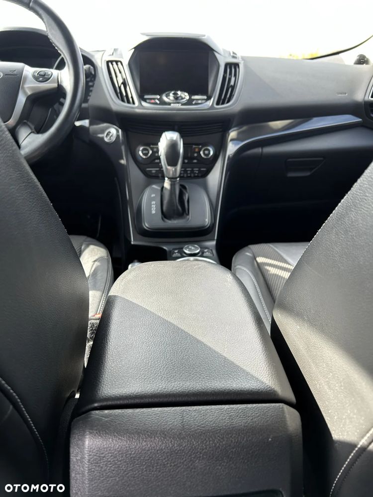 Ford Kuga 2.0 TDCi 4x4 Individual - 26