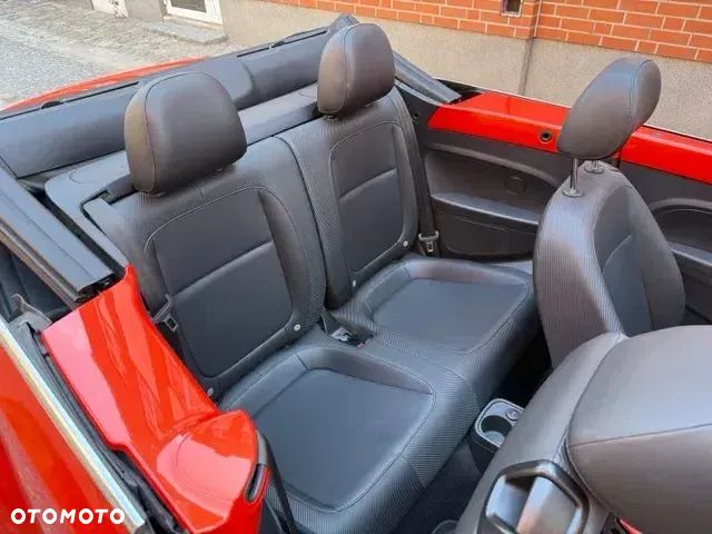 Volkswagen Beetle 2.5 - 10