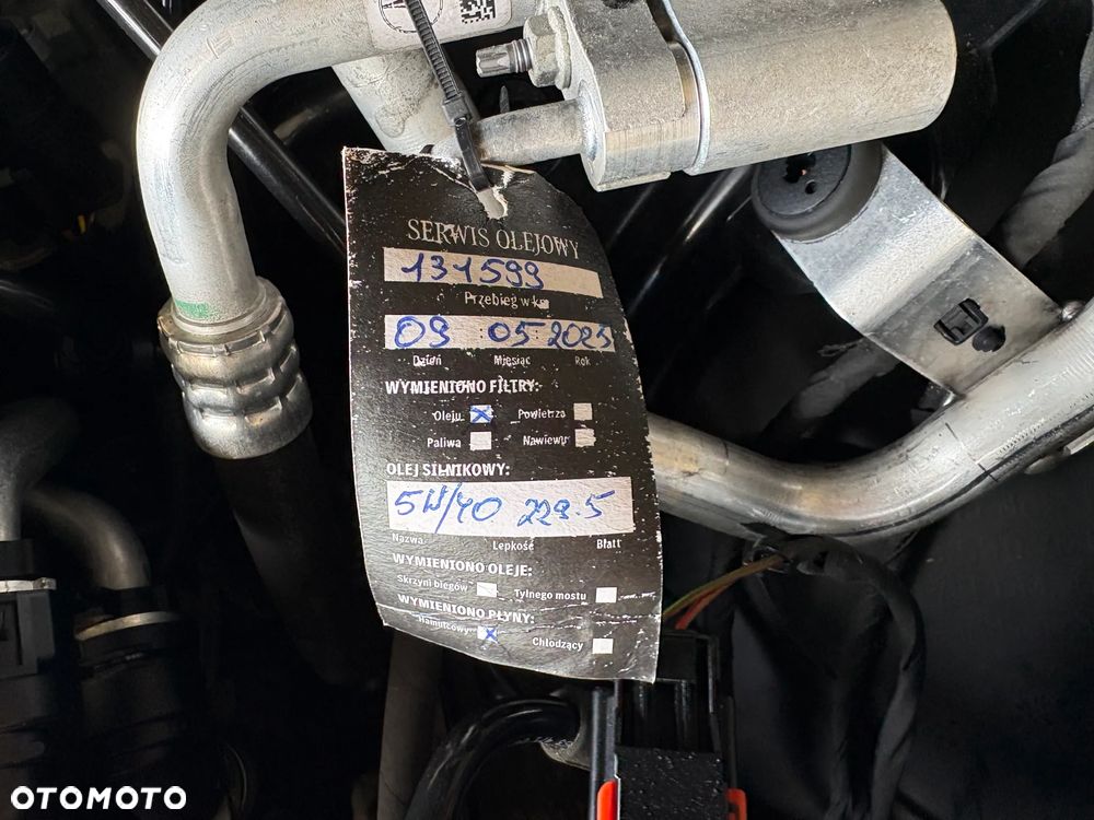 Mercedes-Benz GLC - 33