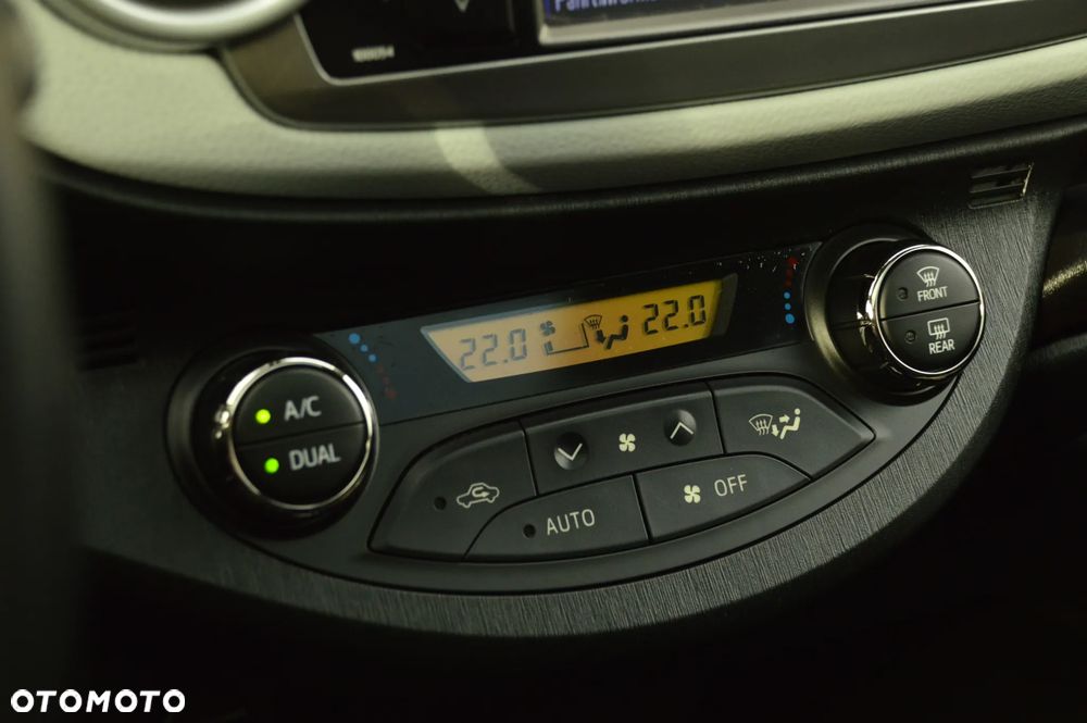 Toyota Yaris - 39