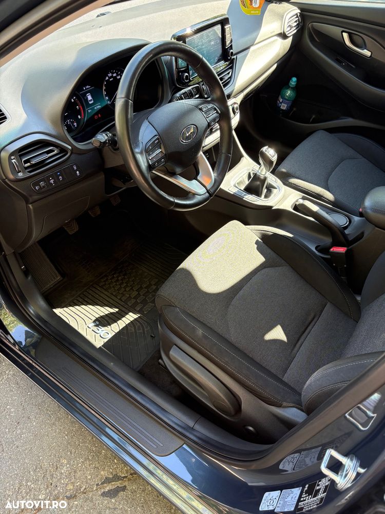 Hyundai i30 1.5 110CP 5DR M/T Highway - 8