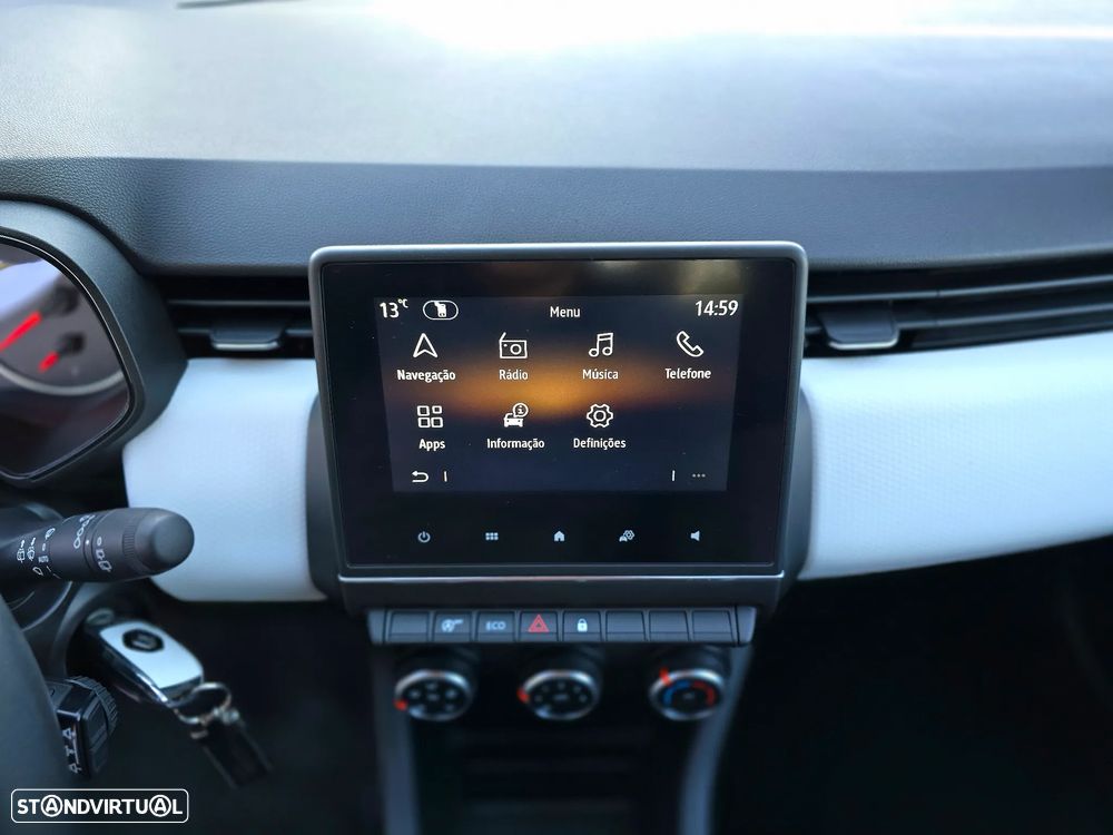 Renault Clio 1.0 TCe Techno - 18