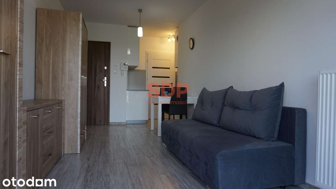 Kawalerka z balkonem. Apartamentowiec