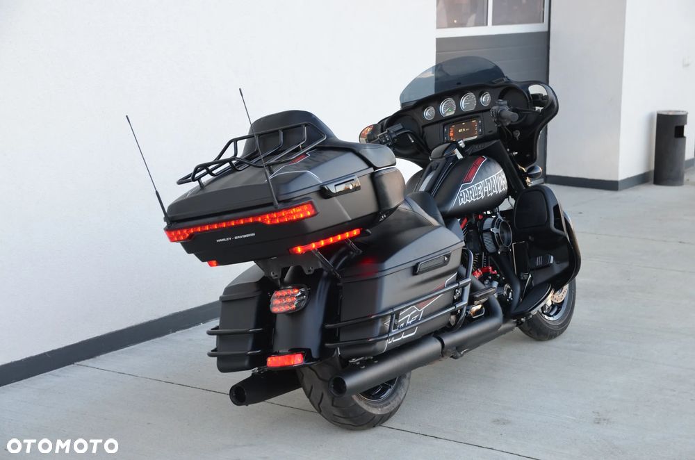 Harley-Davidson Touring Electra Glide - 24
