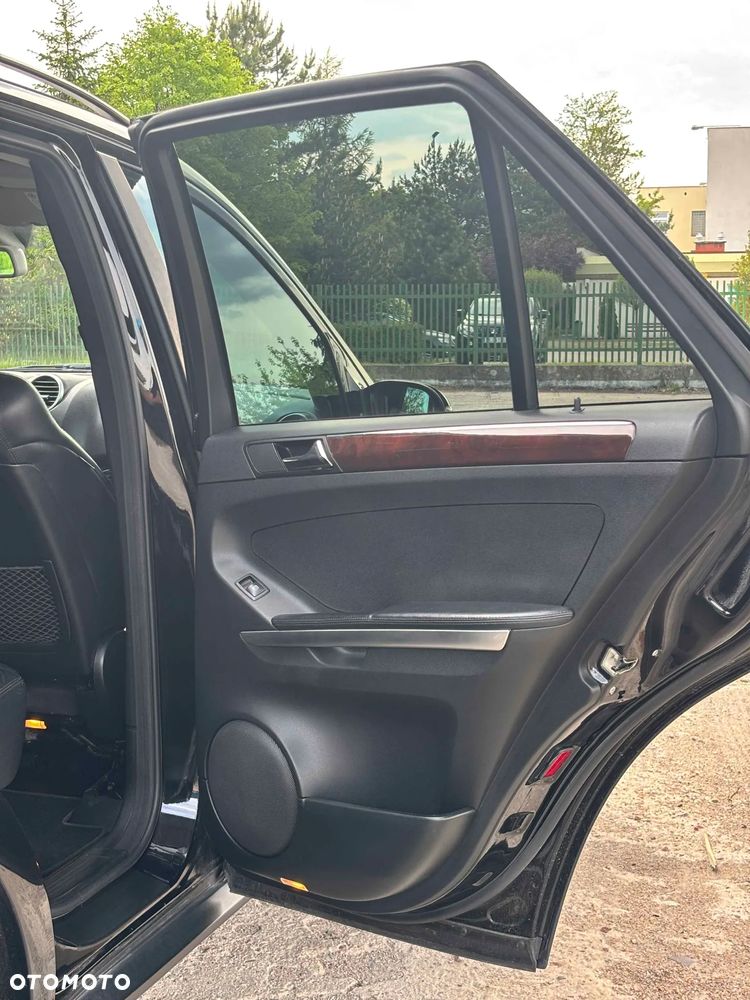 Mercedes-Benz ML 320 CDI 4-Matic - 34