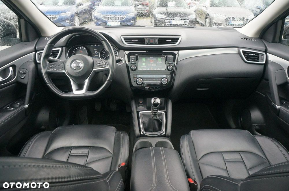 Nissan Qashqai 1.3 DIG-T Tekna EU6d - 11