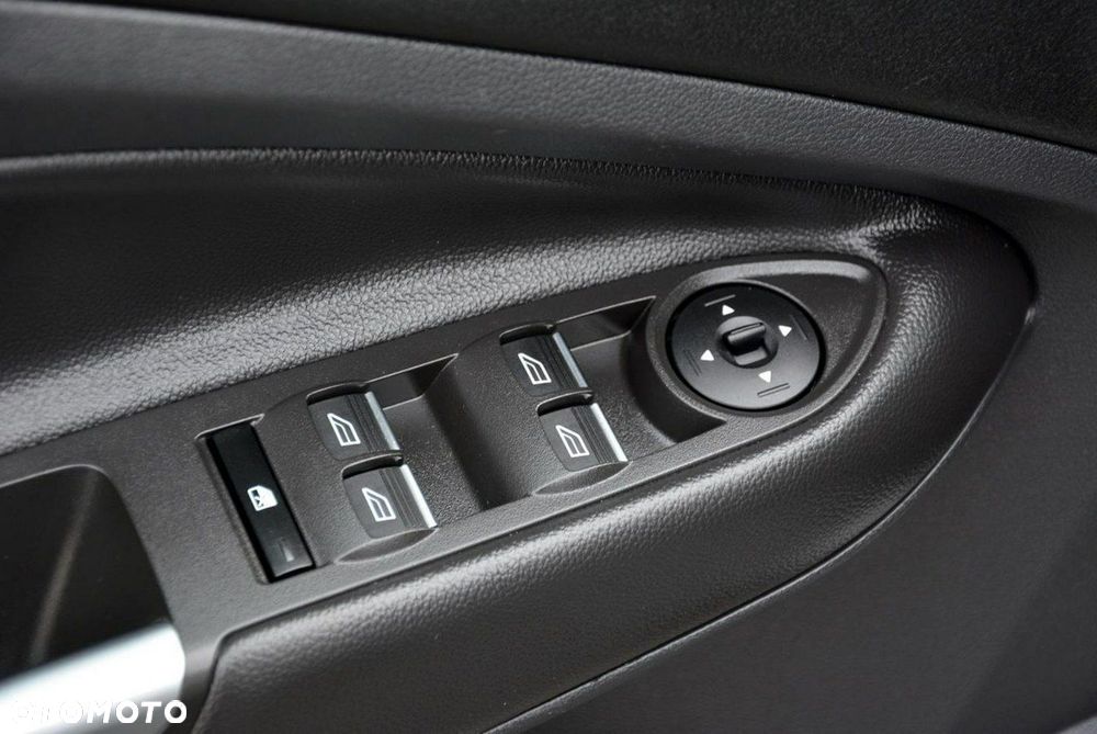 Ford Kuga 2.0 TDCi 4x4 Titanium - 31