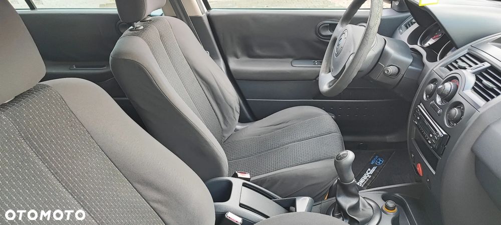 Renault Megane 1.6 16V Luxe Expression - 10