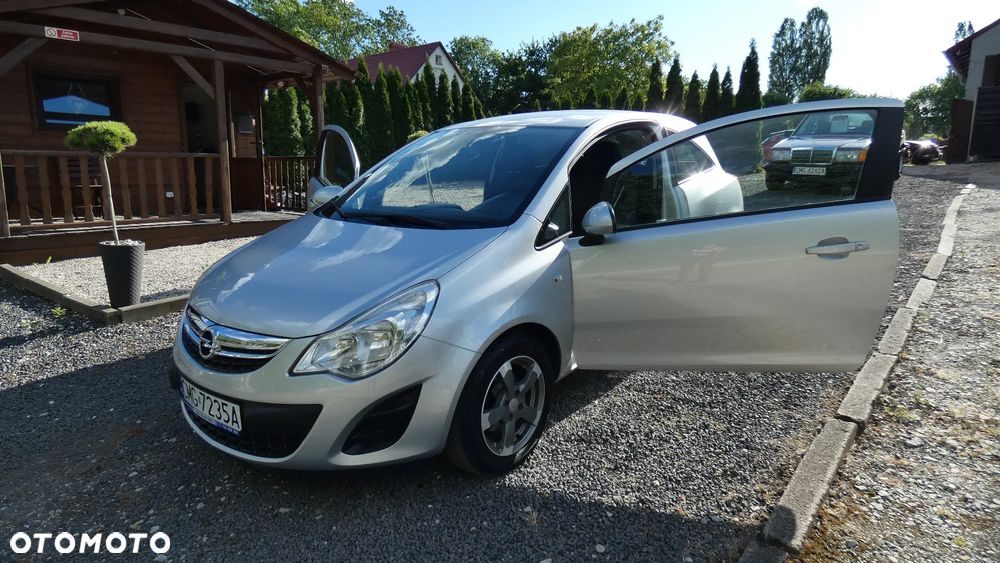 Opel Corsa 1.2 16V Enjoy - 11