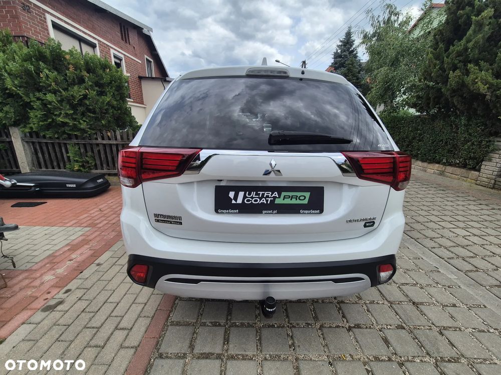 Mitsubishi Outlander 2.0 Intense + SDA 4WD CVT - 5