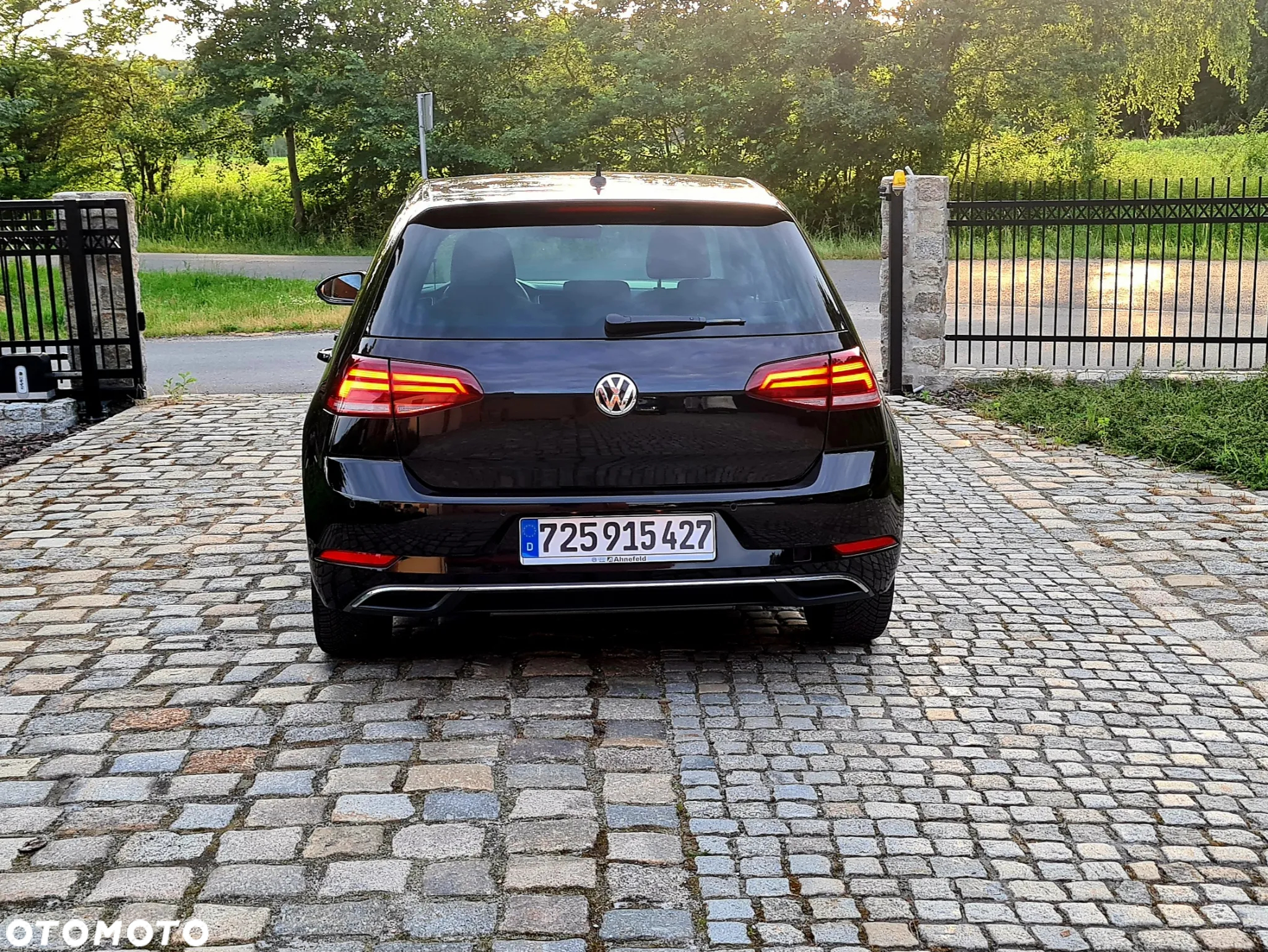 Volkswagen Golf VII 1.5 TSI BMT Evo IQ Drive - 4
