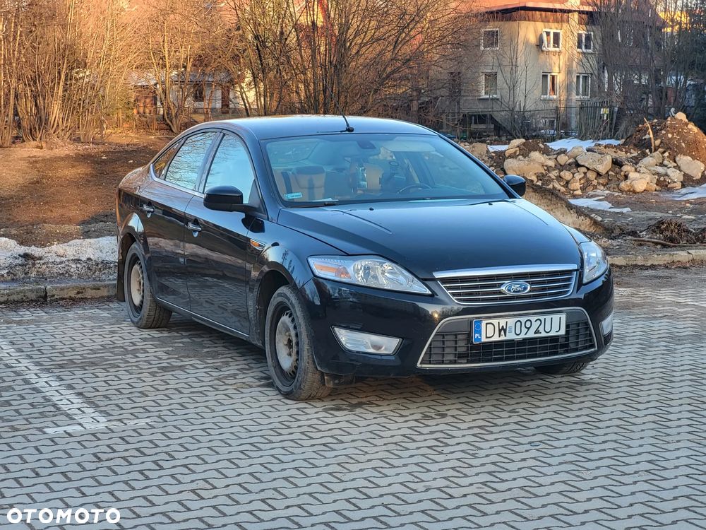 Ford Mondeo 2.0 TDCi Black Magic - 3