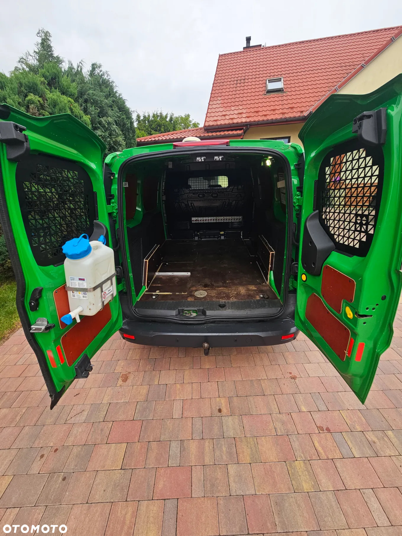 Ford Transit Connect - 15