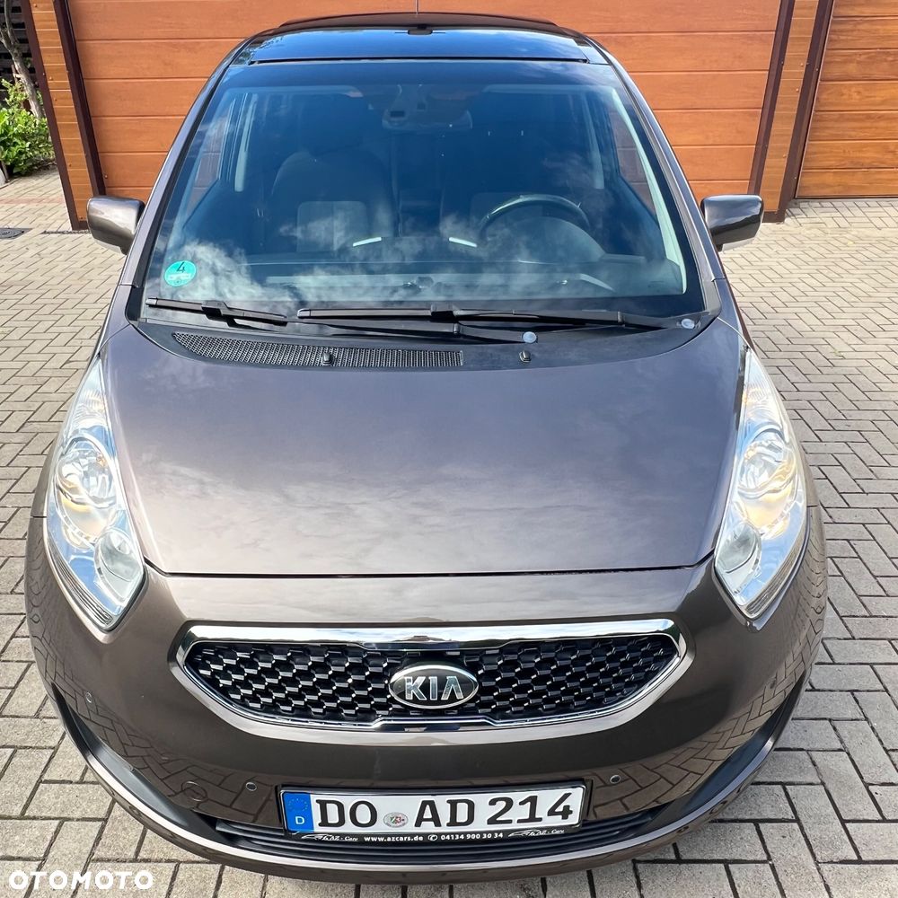 Kia Venga 1.6 CRDi 128 Fifa World Cup Edition - 4