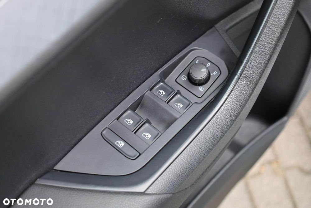 Skoda Karoq 2.0 TDI SCR 4x2 Ambition DSG - 32