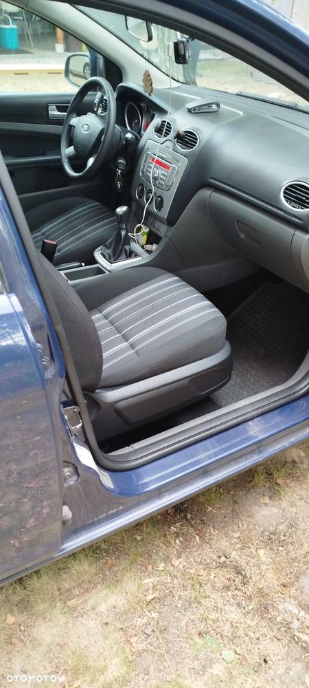 Ford Focus - 13