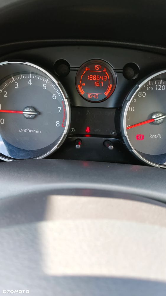 Nissan Qashqai - 9