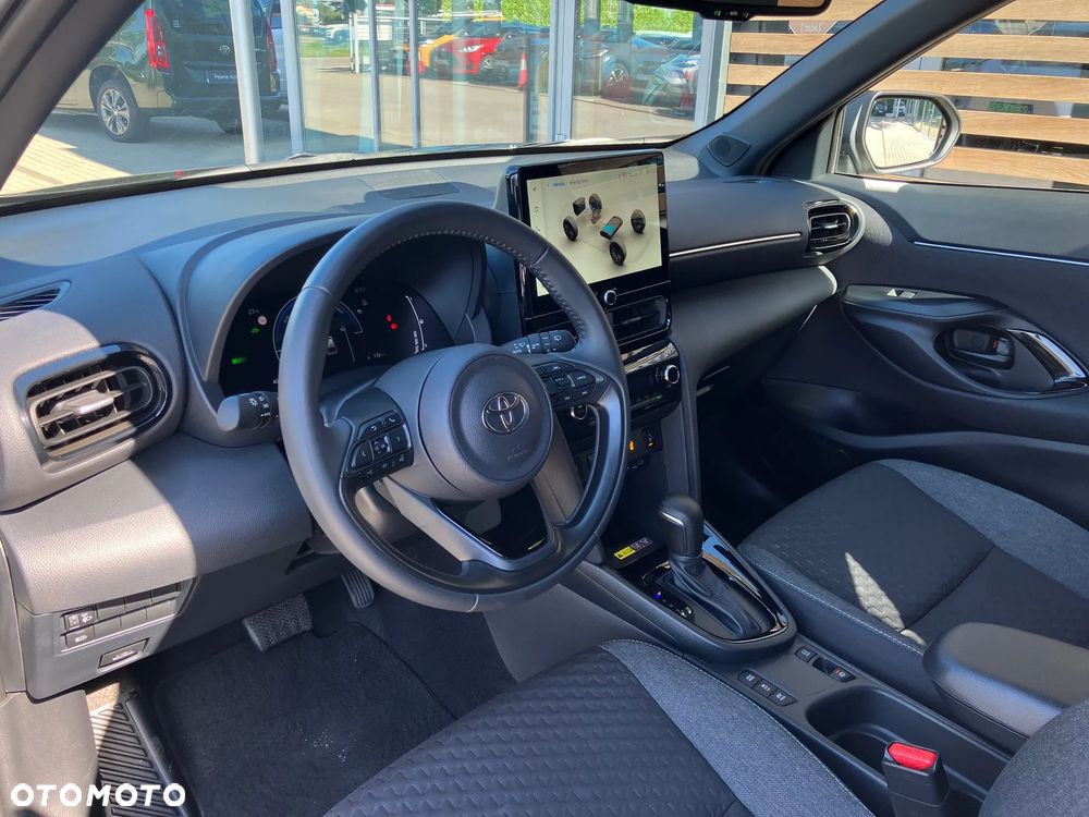Toyota Yaris Cross Hybrid 1.5 Style - 32
