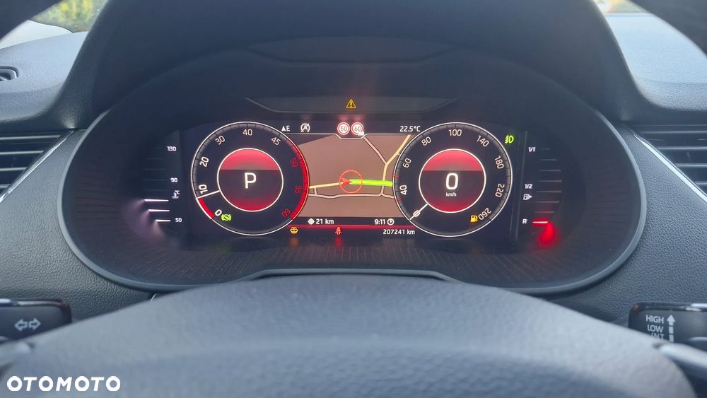 Skoda Octavia 2.0 TDI DSG Exclusive - 30