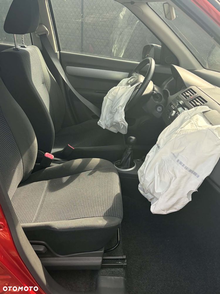 Suzuki Swift 1.3 GLX / Comfort - 14