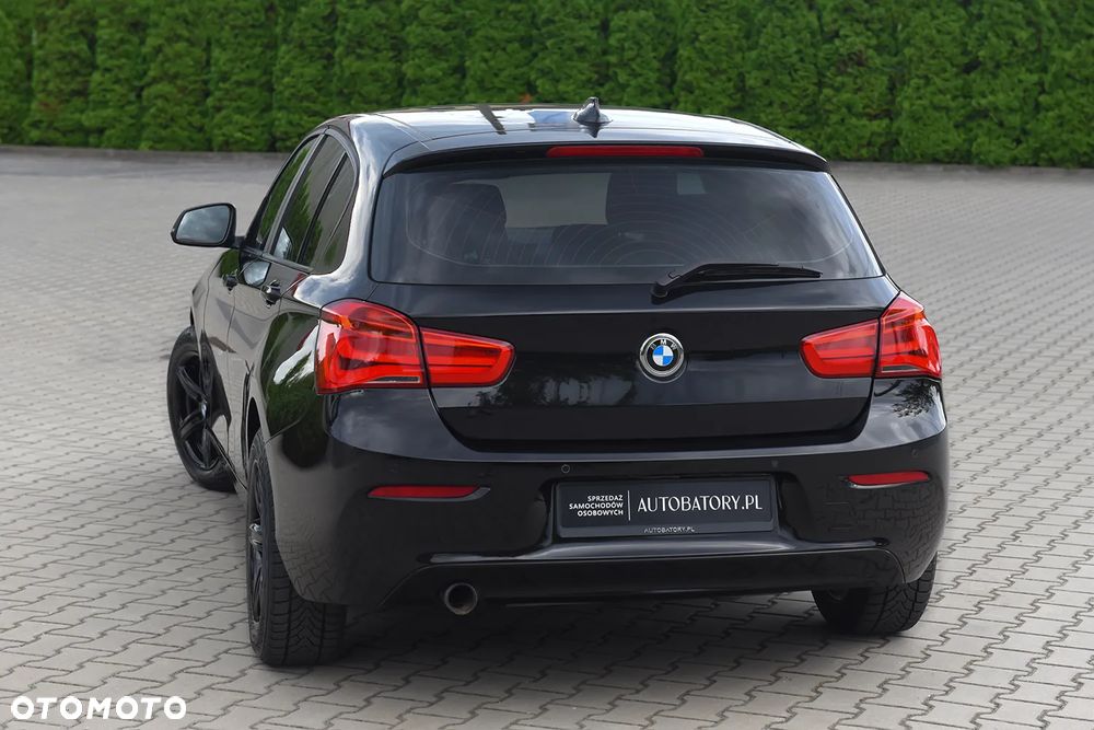 BMW Seria 1 116i - 11