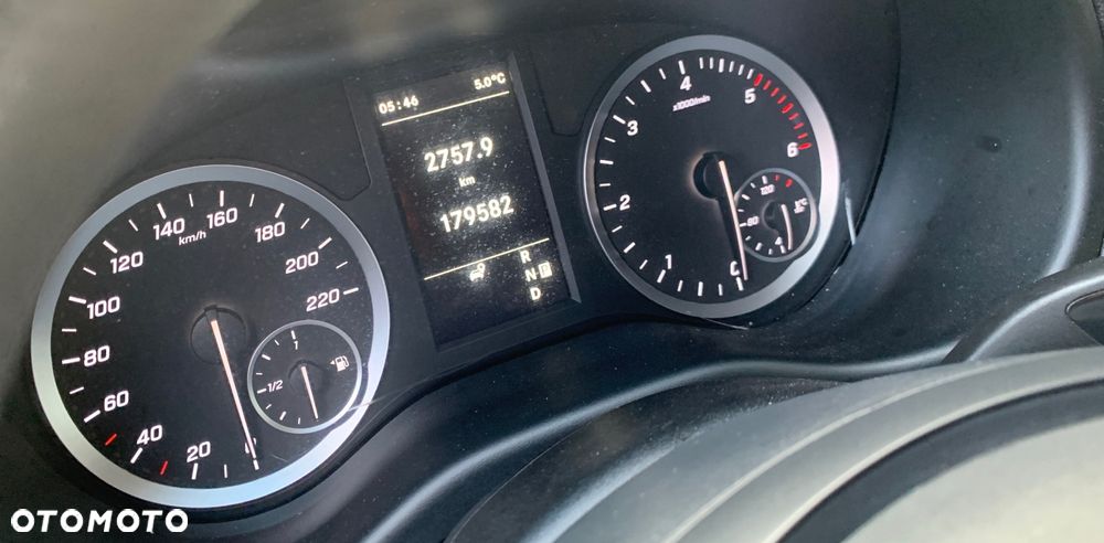 Mercedes-Benz Vito - 7