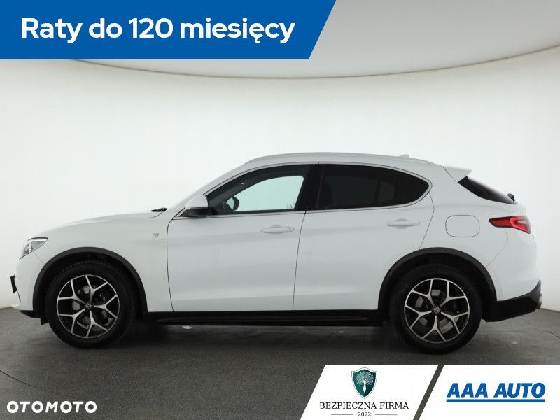 Alfa Romeo Stelvio - 4