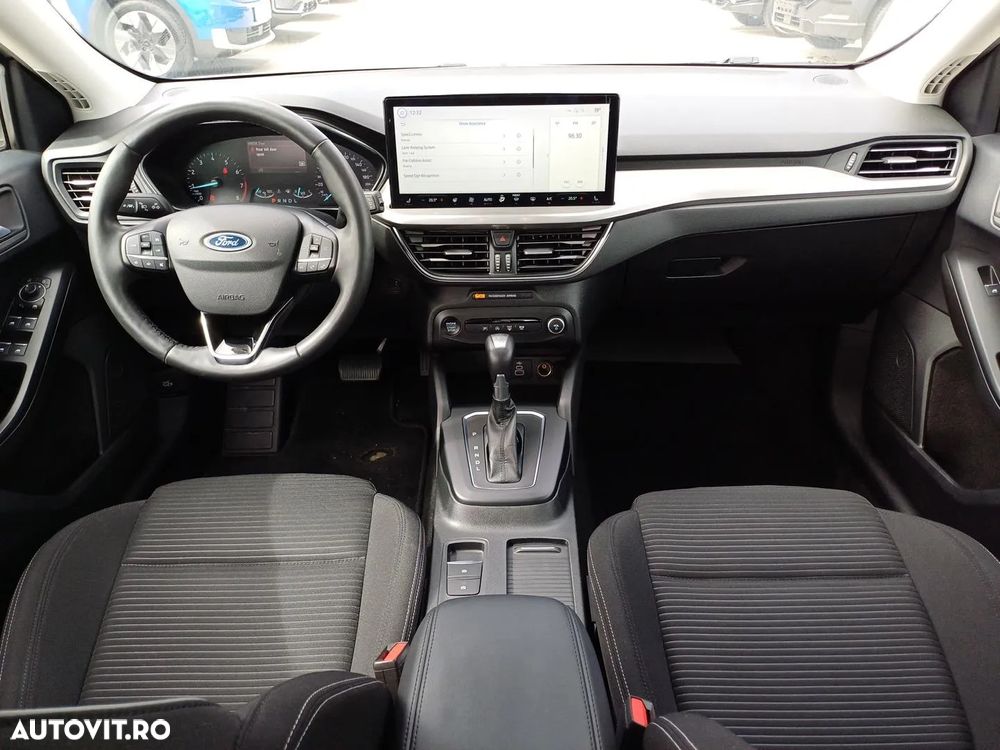 Ford Focus 1.0 EcoBoost Titanium - 21
