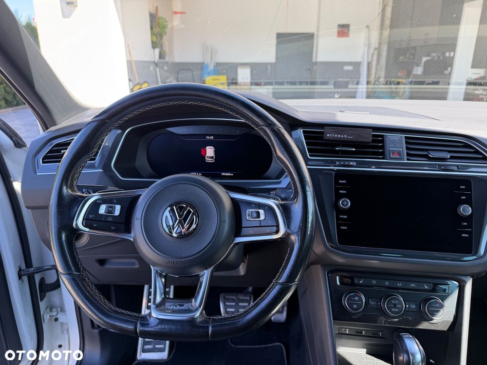 Volkswagen Tiguan 2.0 TSI 4Mot R-Style DSG - 9