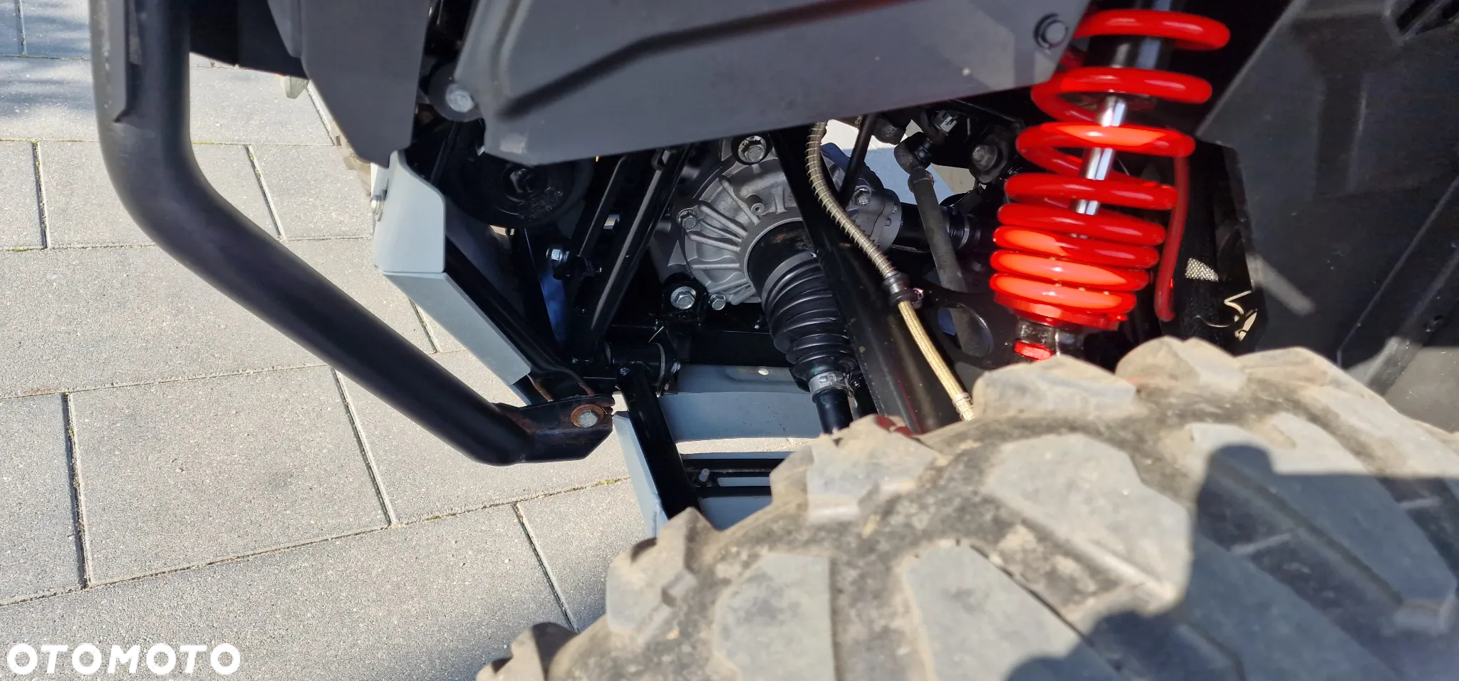 CFMoto CForce - 12