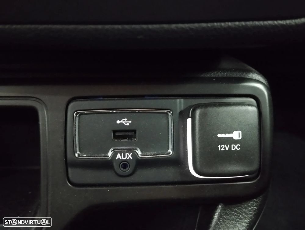 Jeep Renegade 1.5 TG e-Hybrid Longitude DCT - 29