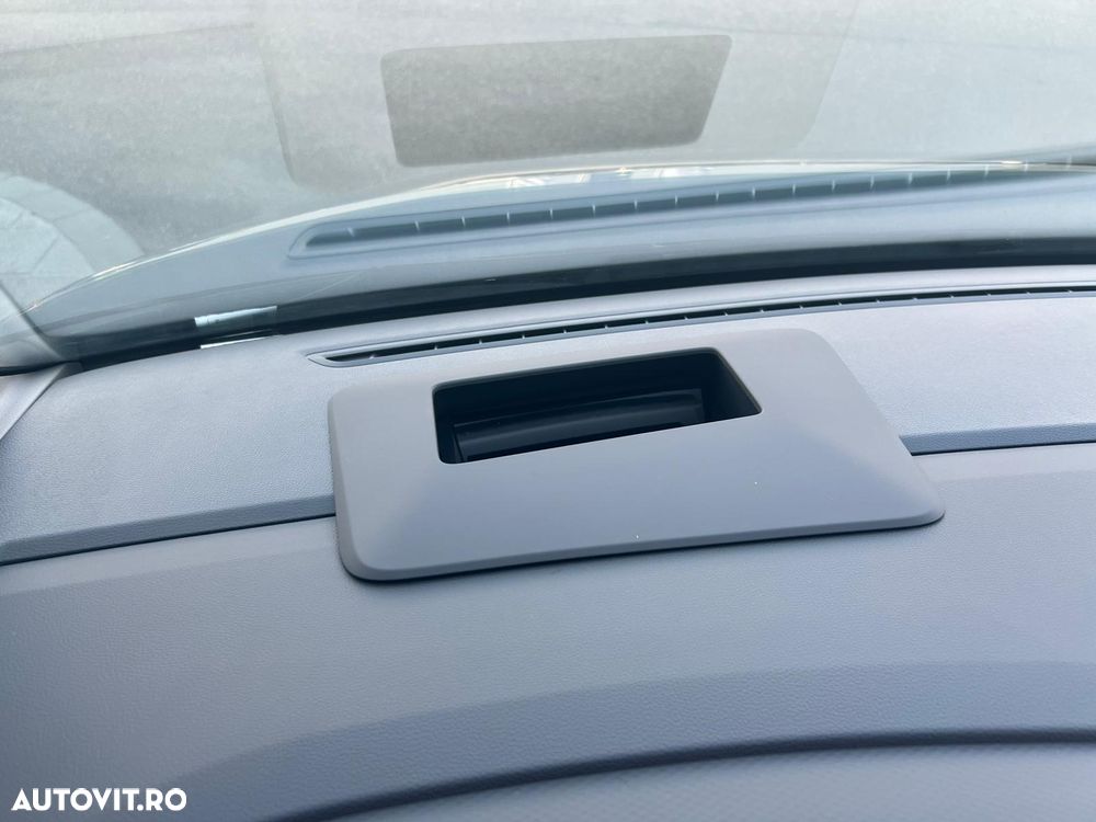 Volkswagen Multivan L 2.0 TDI DSG 110KW Style - 10