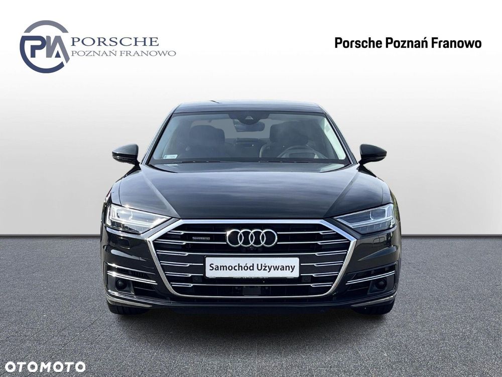 Audi A8 - 8