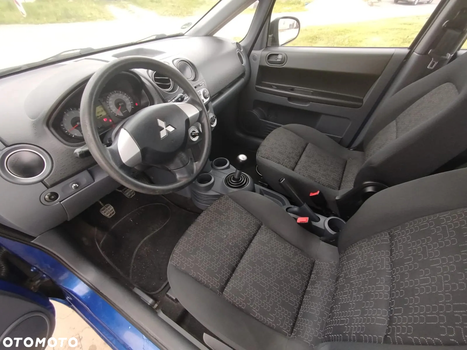 Mitsubishi Colt 1.3 Instyle Edition Gold - 9
