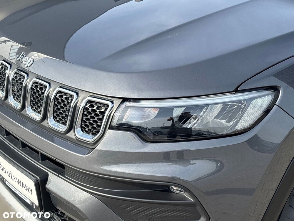 Jeep Compass 1.5 T4 mHEV Limited FWD S&S DCT - 33