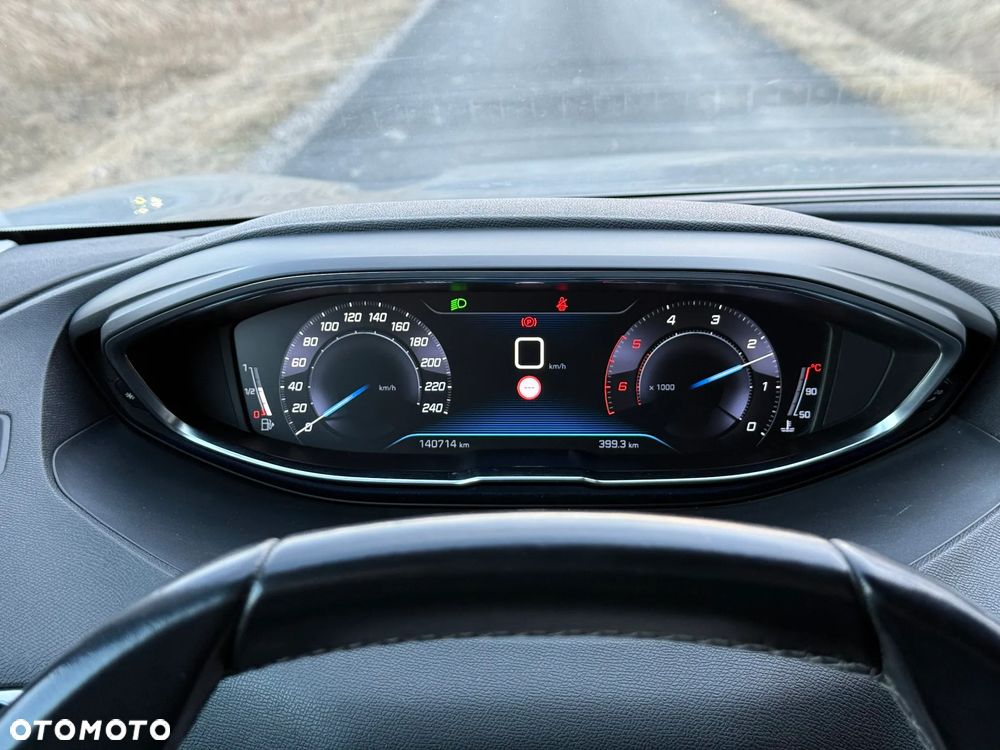 Peugeot 5008 1.5 BlueHDi Active S&S - 16